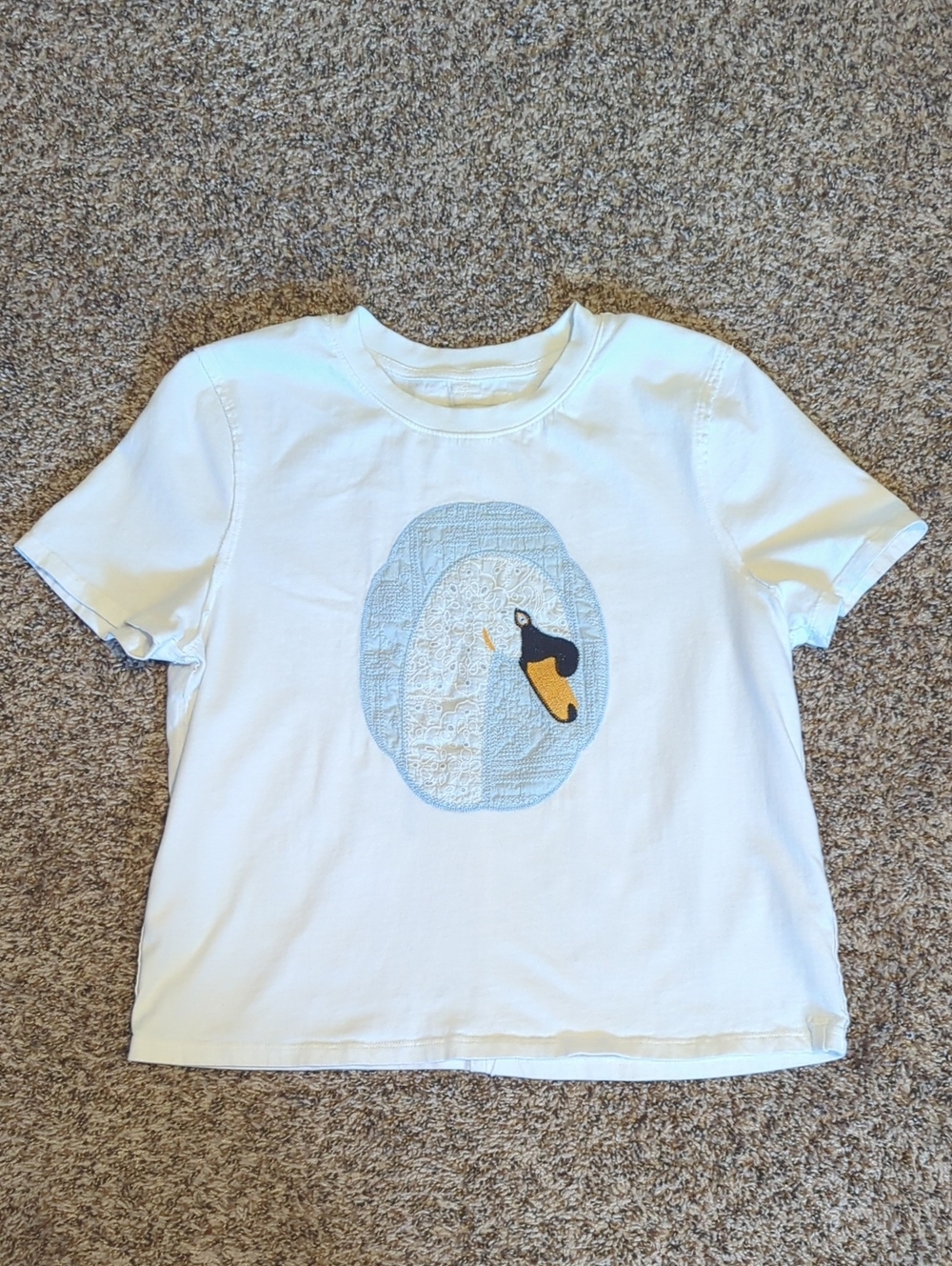 Tricia Fix x Free Peopy Eyelet Animal Tee Swan - Picture 2 of 7